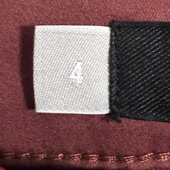 Chris High Rise Jogger - Picture 4 of 7